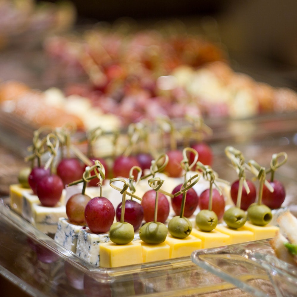 olives-and-grapes